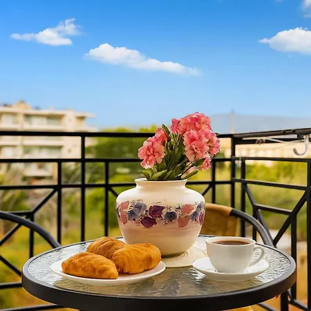 Navarinou Summer Nest - Seabliss Getaway Каламата